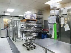 Valley Point (D10), Retail #582810321